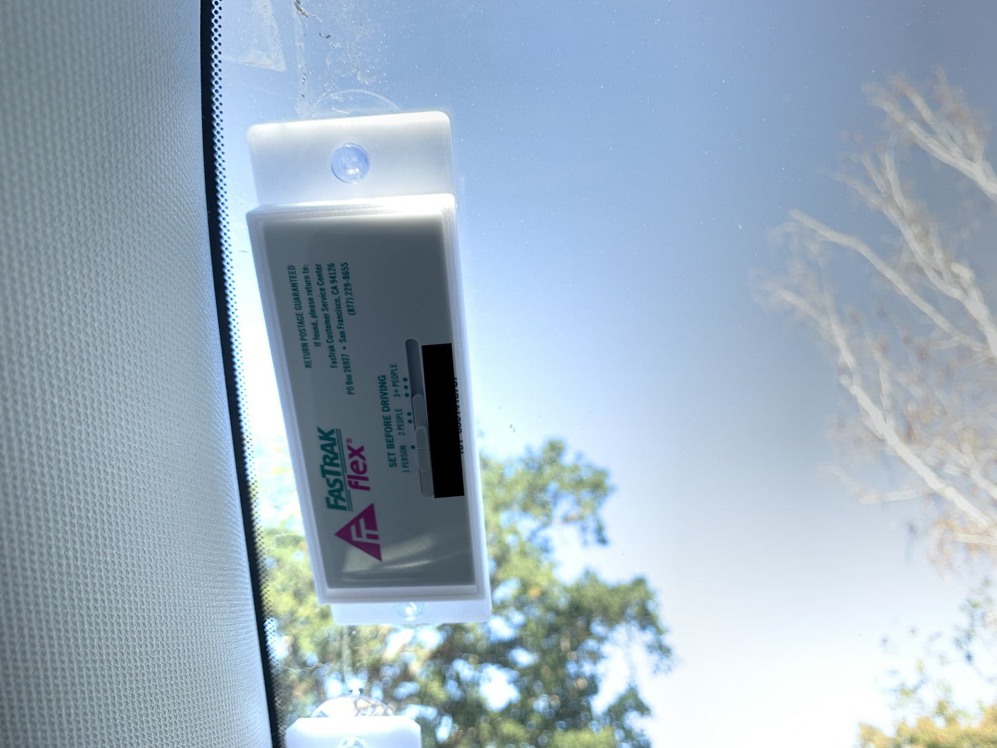 Fastrak Flex toll tag transponder holder with suction cup (white, 3d printed) California for your car.